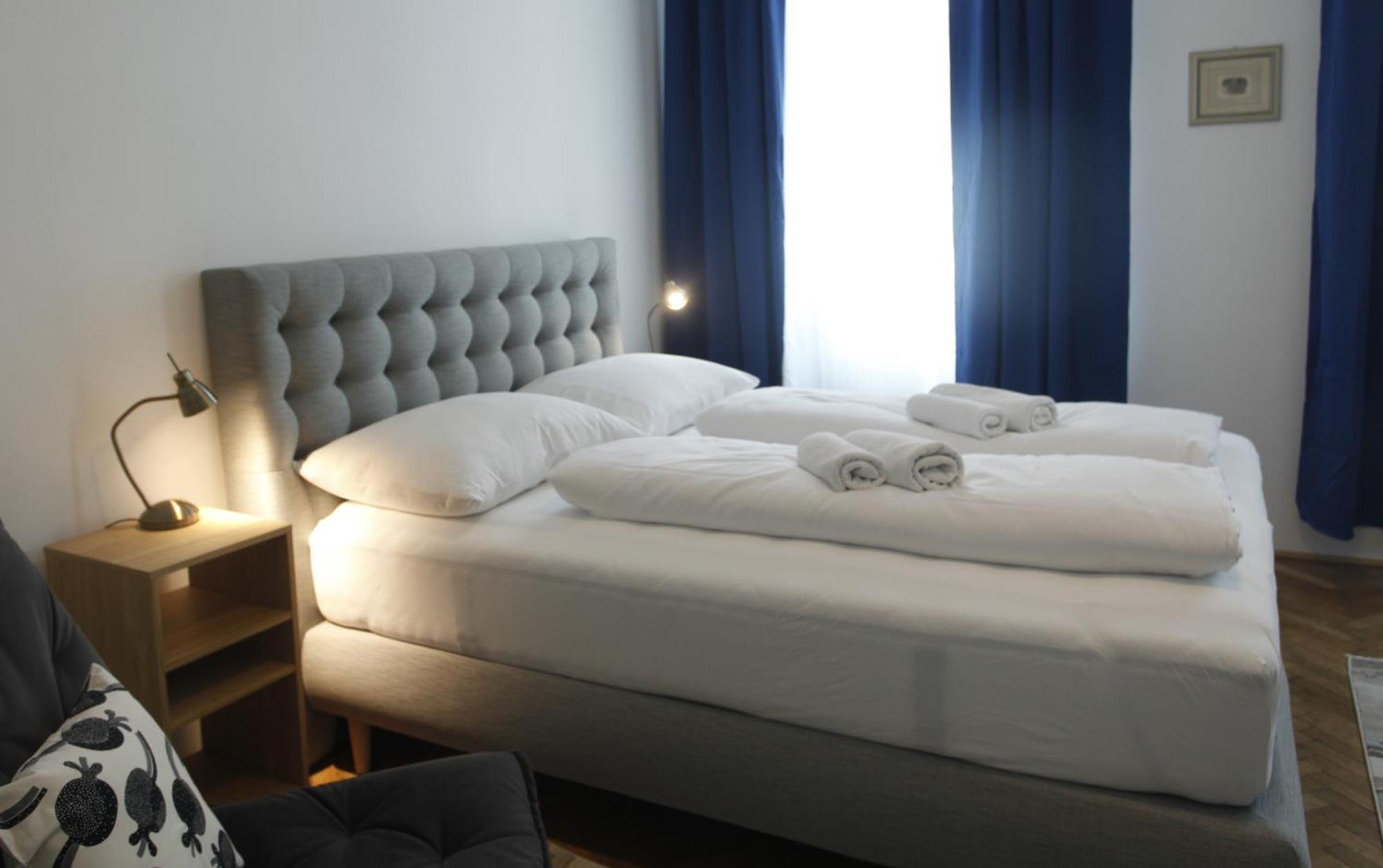 Casa Nostra - Schoene 3-Zimmerwohnung Am Augarten เวียนนา ภายนอก รูปภาพ
