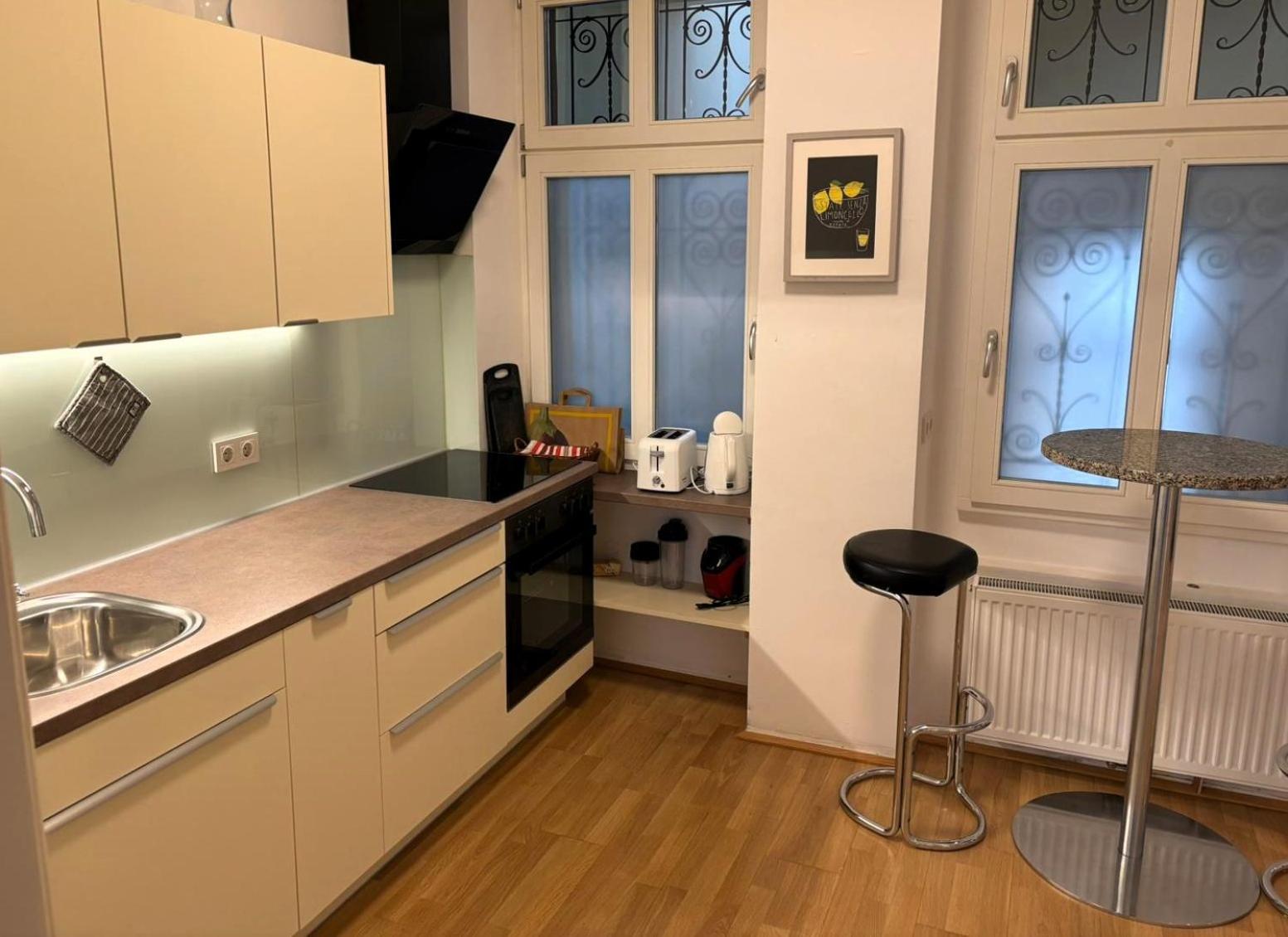 Casa Nostra - Schoene 3-Zimmerwohnung Am Augarten เวียนนา ภายนอก รูปภาพ